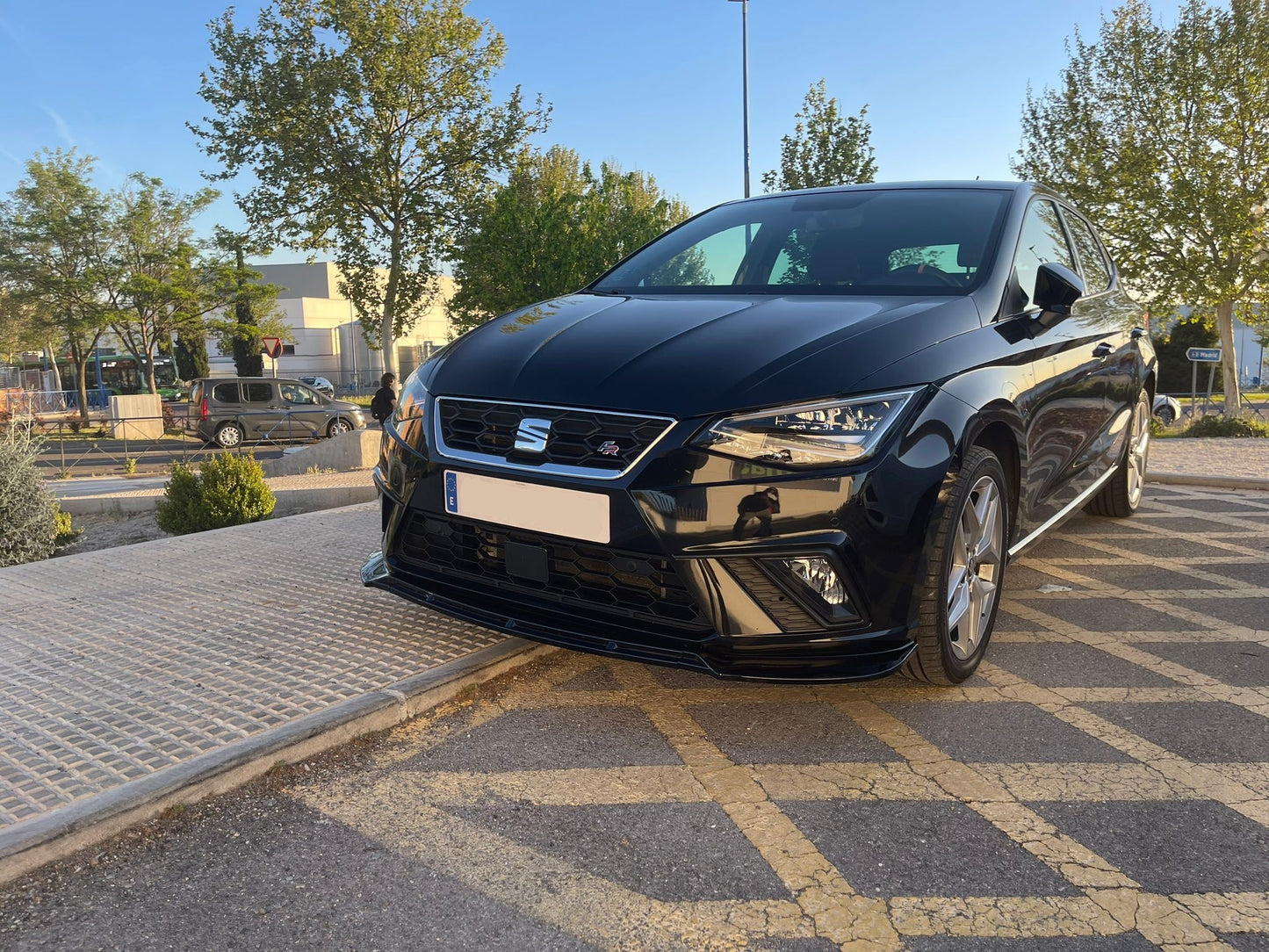 Ibiza 6F / Arona front lip