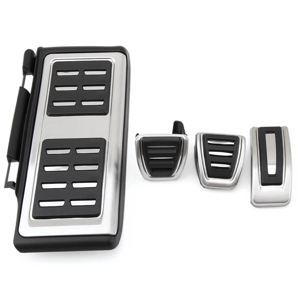 Metal pedals + footrest