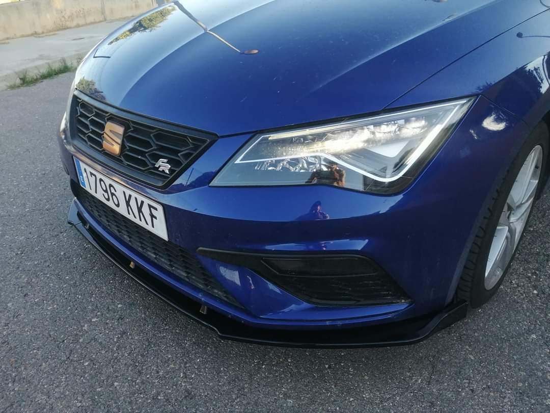 Lip frontal Leon mk3 (5F)